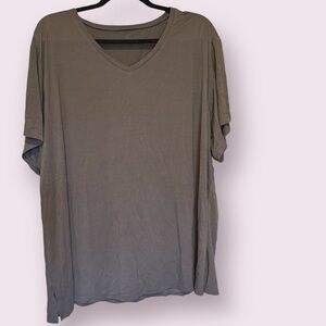 Latuza Grey V-Neck T-Shirt